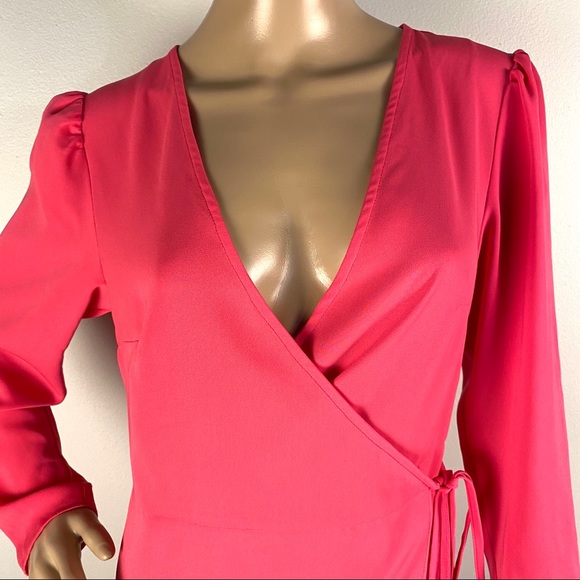 NEW TOPSHOP PINK CREPE WRAP MINI DRESS - Picture 3 of 7